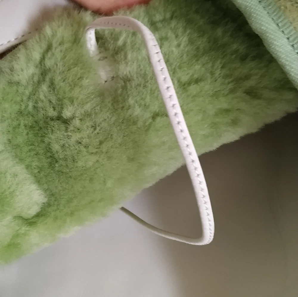 UGG Australia handbag - Picture 3 of 13